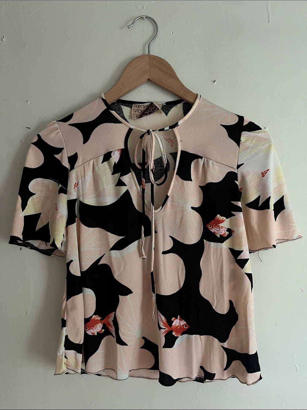 Vintage fish blouse - Picture 2 of 9